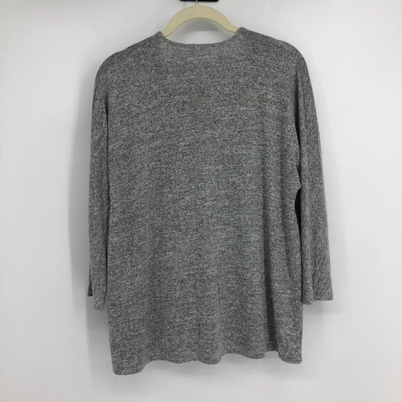 Aritzia Wilfred Free Grey Heathered Deep V neck 3/4 Sleeve Shirt size XS - Picture 5 of 15